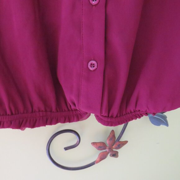 Foreign Exchange Top sheer with Bedazzled with Beads collar - Picture 3 of 6